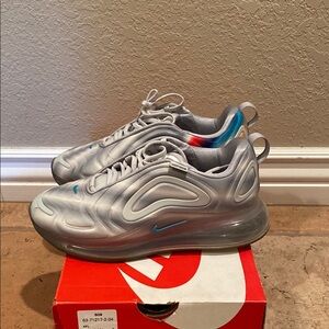 Nike Air Max 720 wolf grey